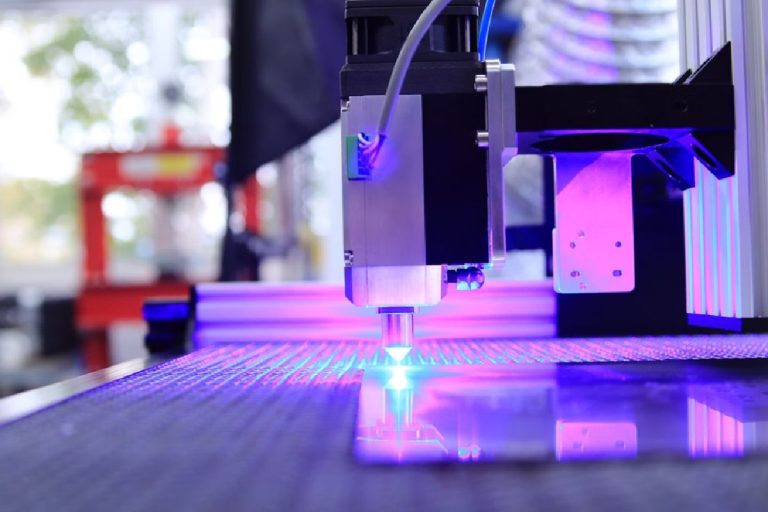 EDM Manufacturing vs CNC Milling: Understanding the Differences