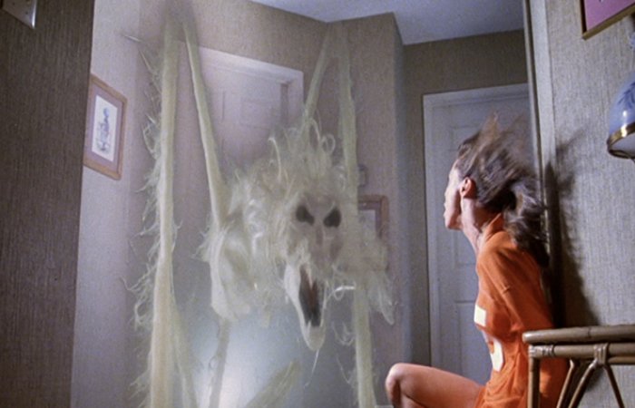 1982 Movie Poltergeist_ Deep Outlook
